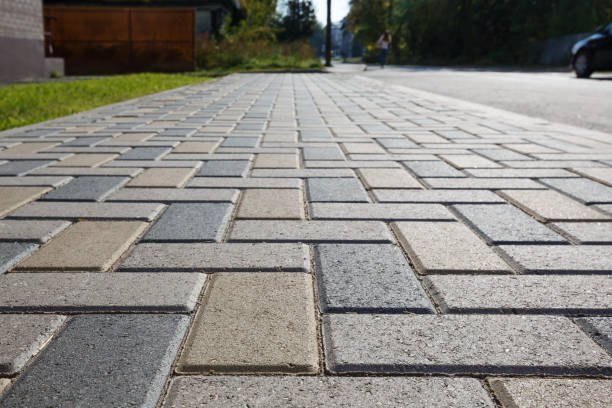 Best Paver Driveway Replacement  in Lindenhurst, IL